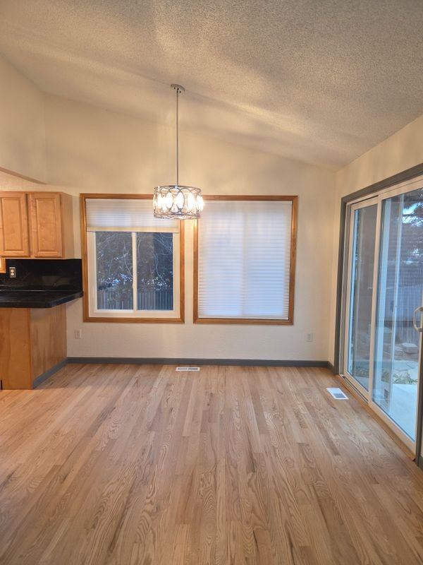11284 Forest Dr - Photo 2 of 11