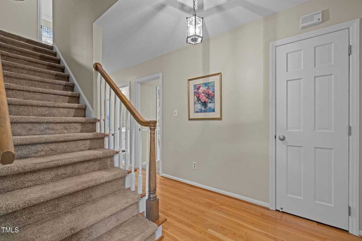 5416 Cedarwood Dr - Photo 2 of 24
