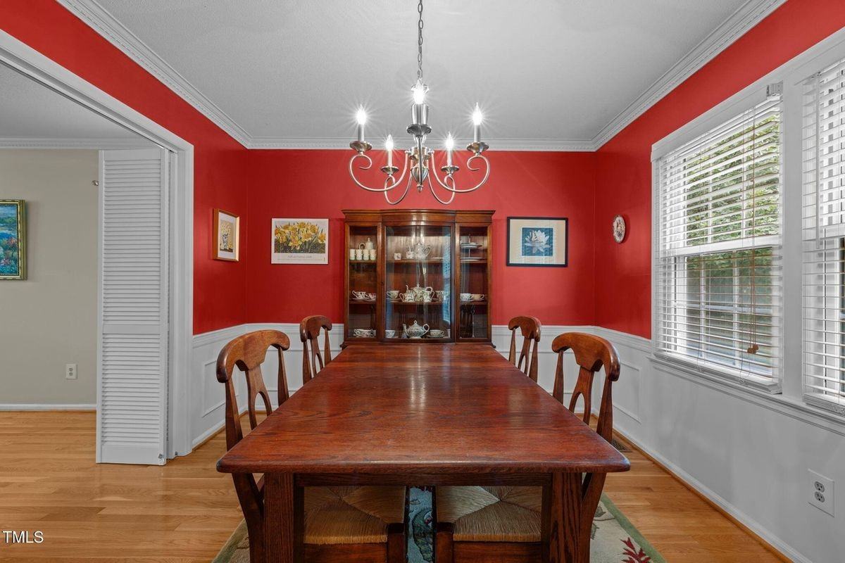 5416 Cedarwood Dr - Photo 4 of 24