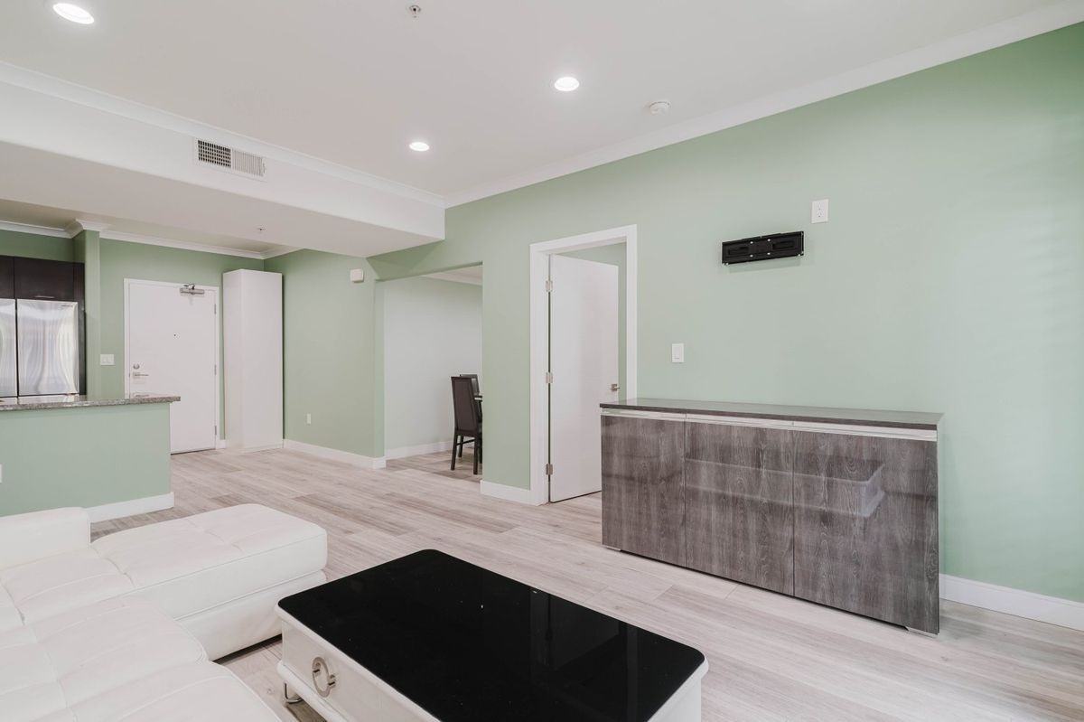250 N First St ##326 - Photo 2 of 32