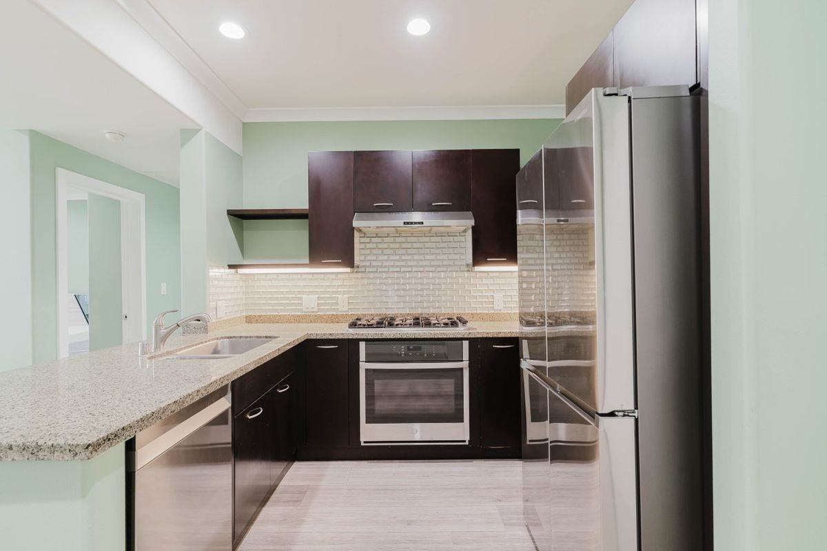 250 N First St ##326 - Photo 6 of 32