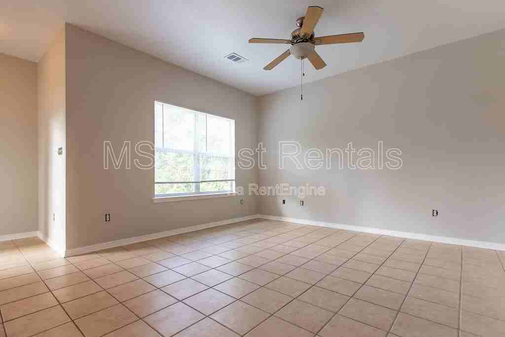 15815 Adam Rd #518 - Photo 6 of 24
