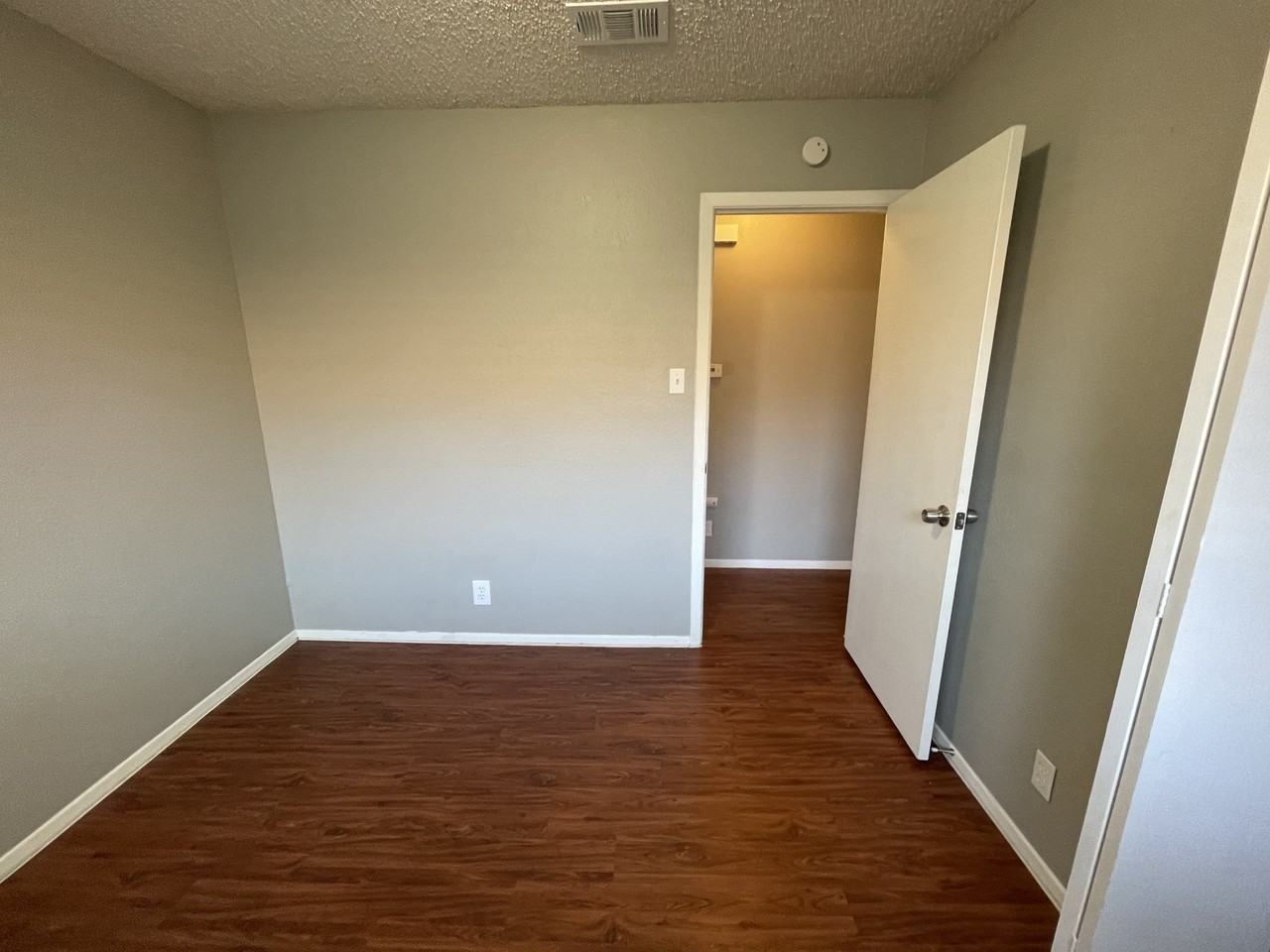 7214 Lilac Ln #B - Photo 6 of 16