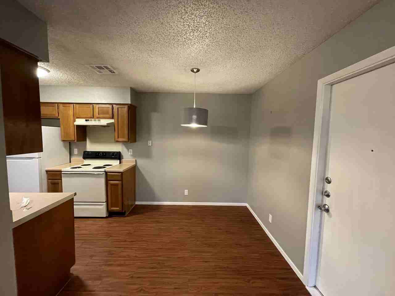 7214 Lilac Ln #B - Photo 2 of 16