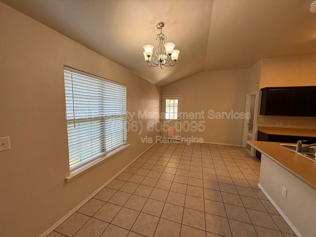 9104 Quincy Ave - Photo 3 of 11