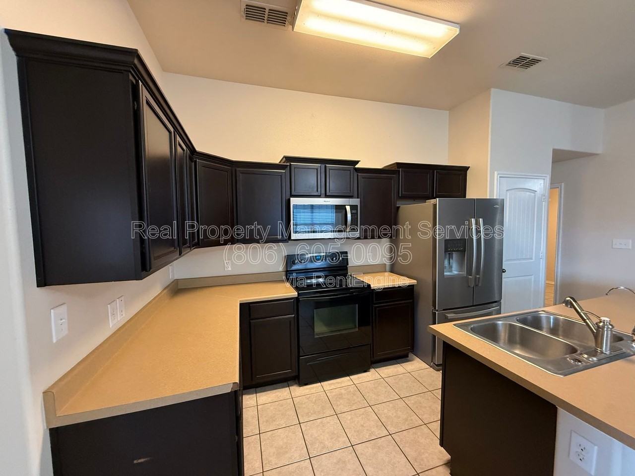 9104 Quincy Ave - Photo 4 of 11