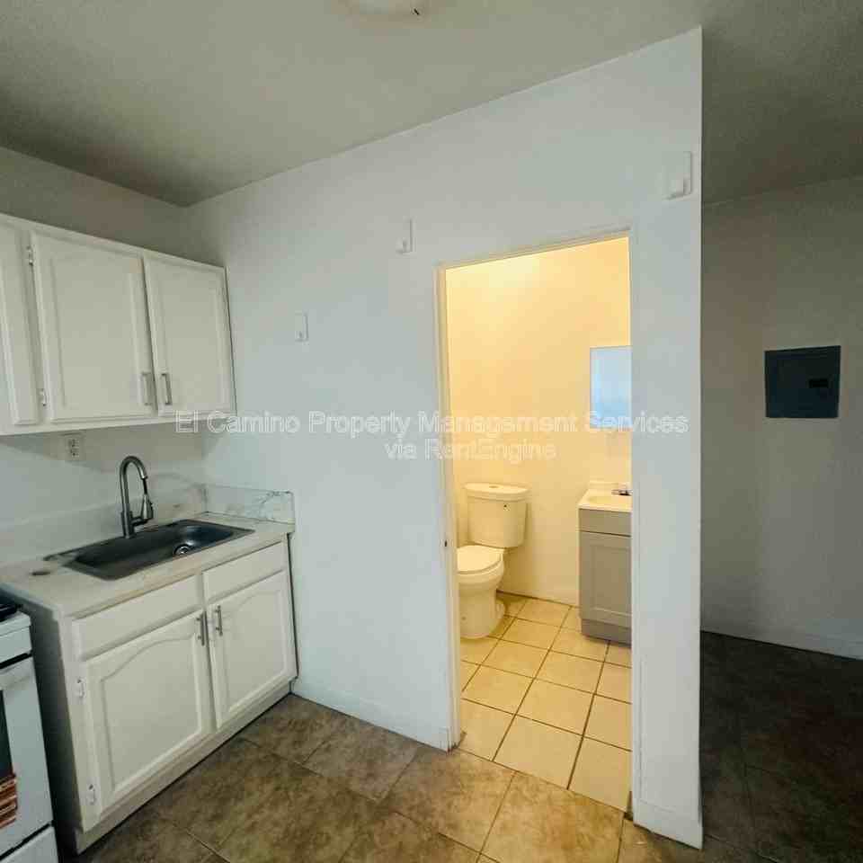 12014 Molette St - Photo 3 of 7