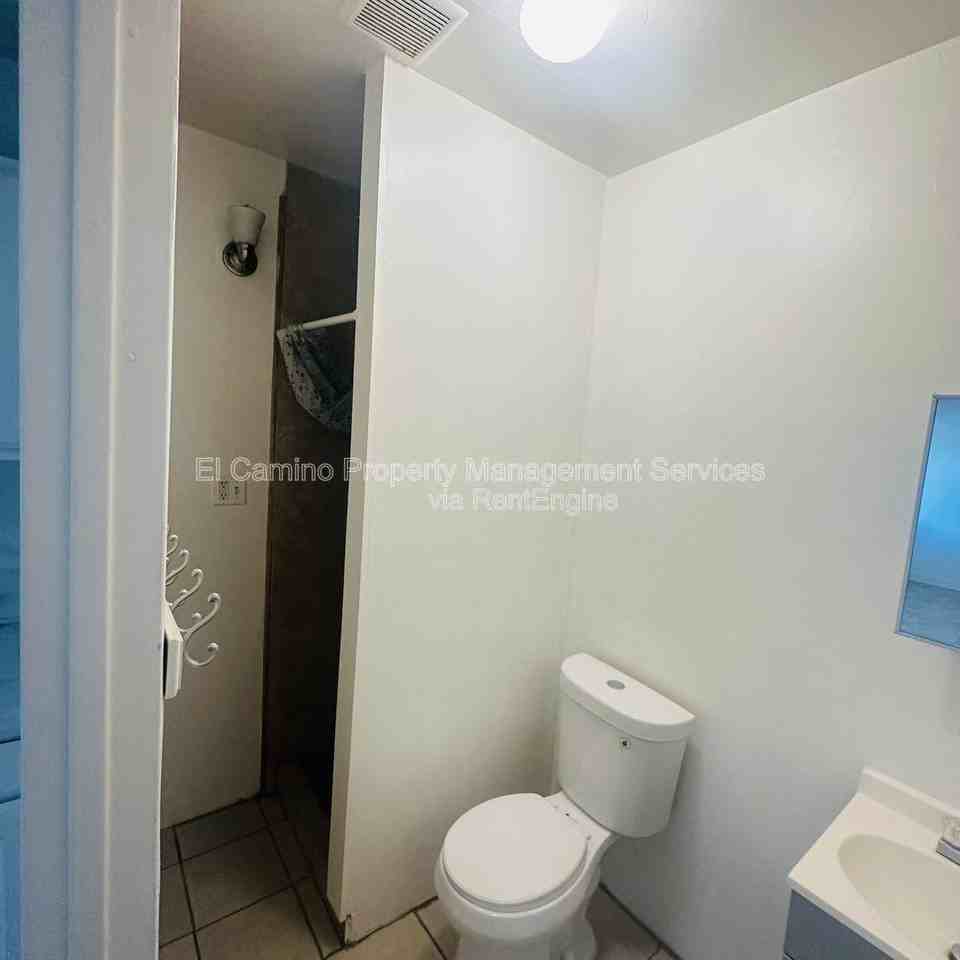 12014 Molette St - Photo 4 of 7