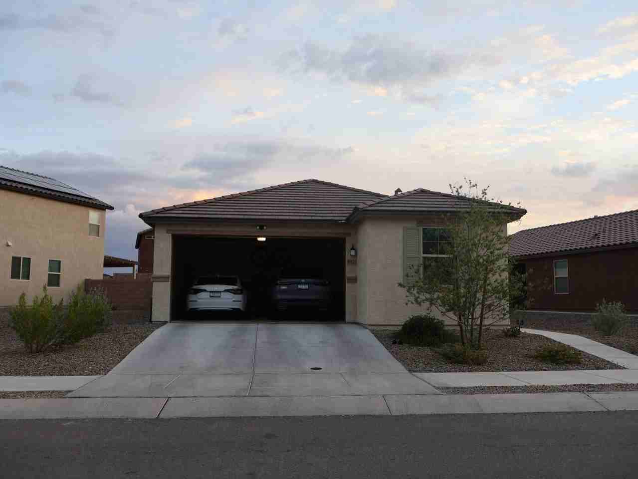 9020 E Pantano Bluff Dr - Photo 5 of 29