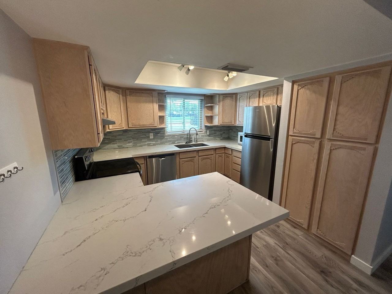 4501 W Continental Dr - Photo 3 of 23
