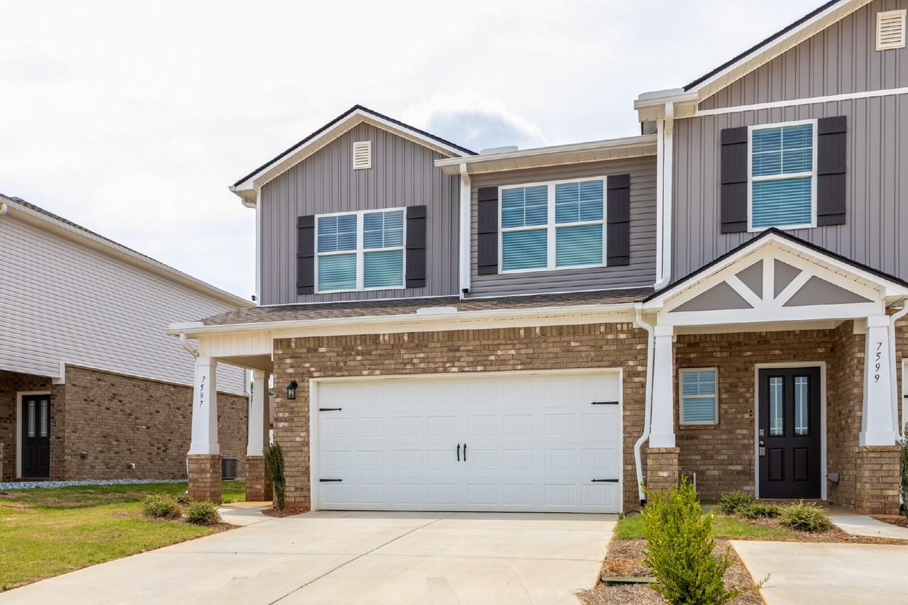 7597 Discovery Point Dr Nw - Photo 2 of 29