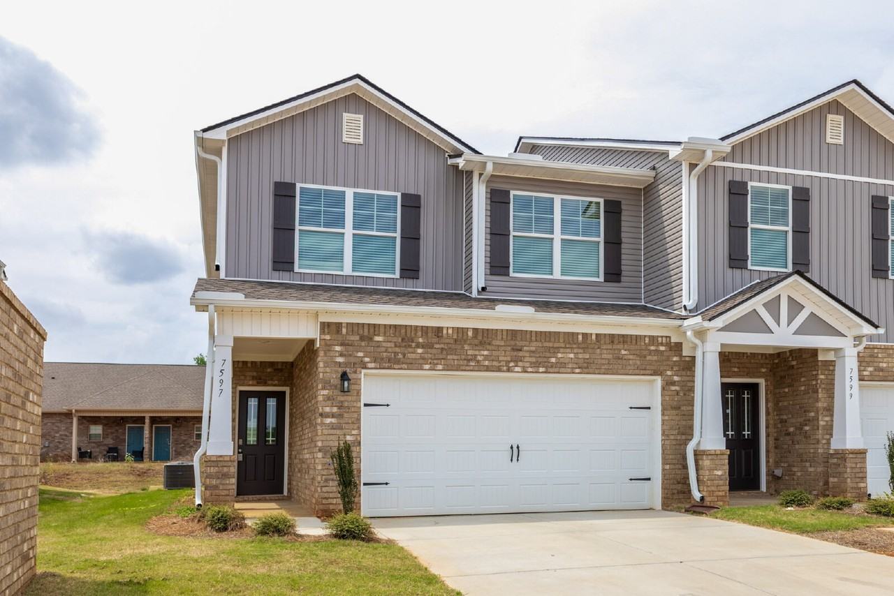 7597 Discovery Point Dr Nw - Photo 4 of 29