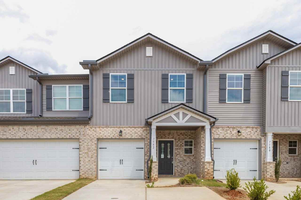 7589 Discovery Point Dr Nw - Photo 2 of 29