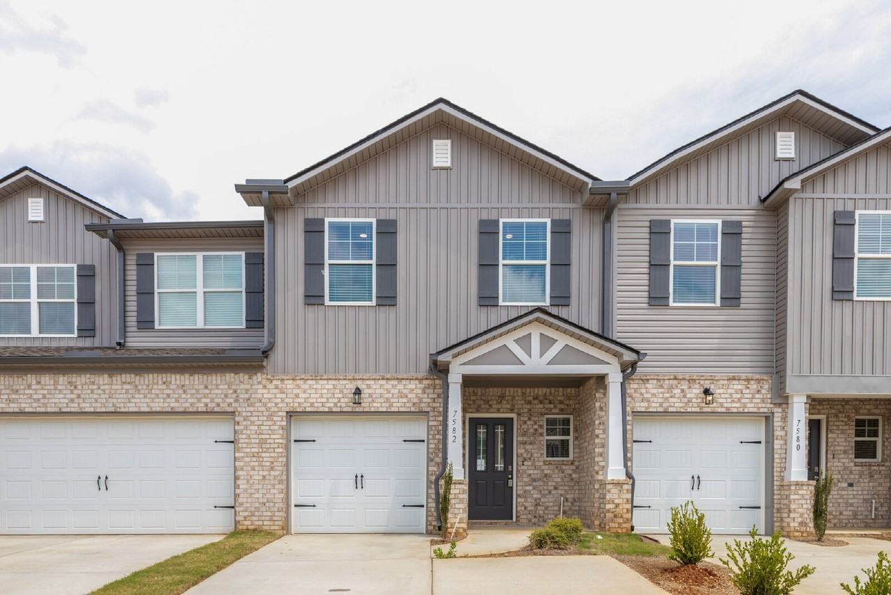7593 Discovery Point Dr Nw - Photo 2 of 29