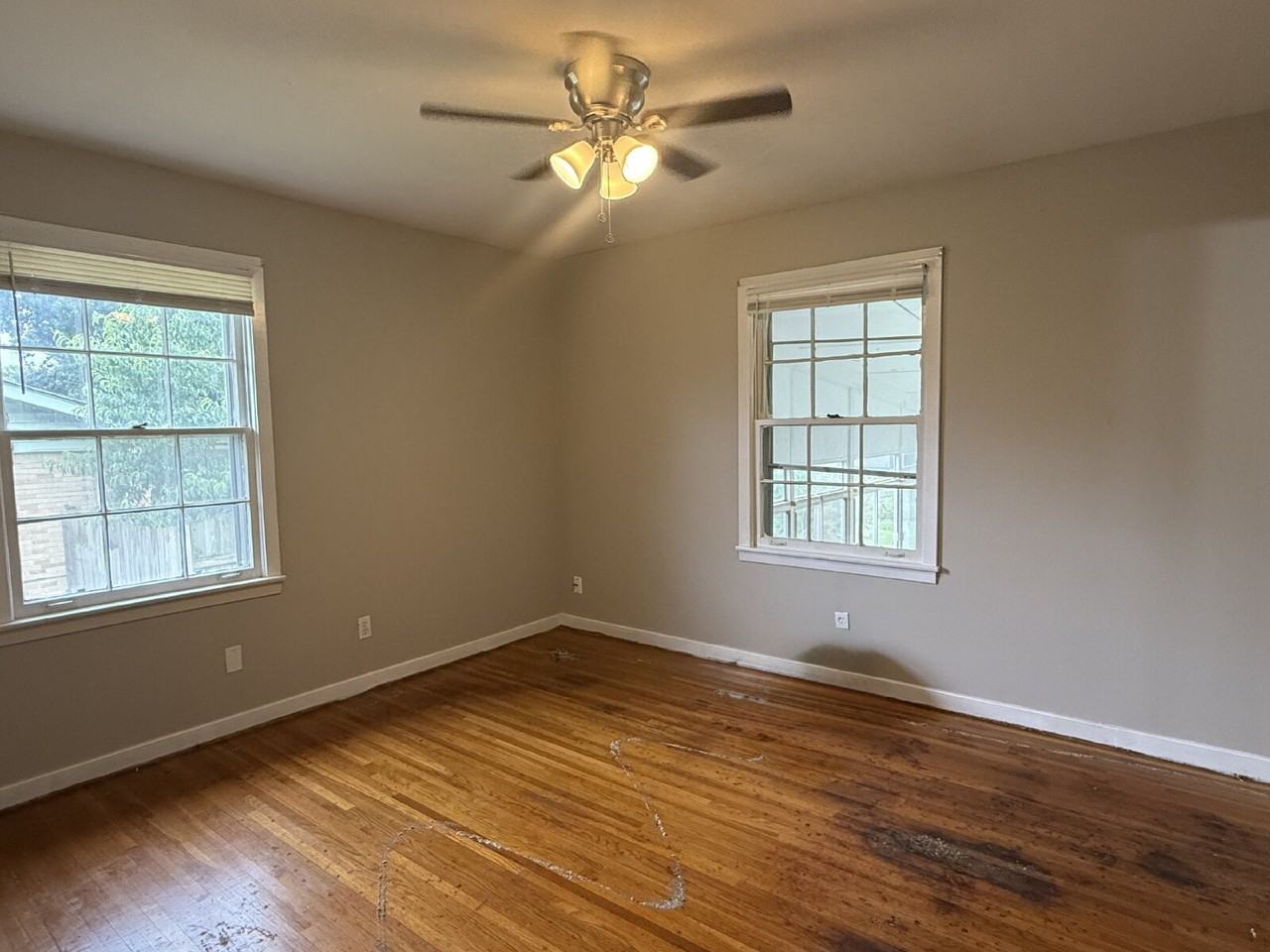 3206 Bayless Dr Sw - Photo 2 of 3
