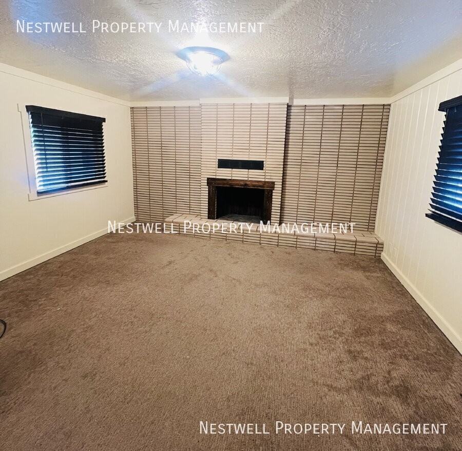 254 E Main St - Photo 4 of 22