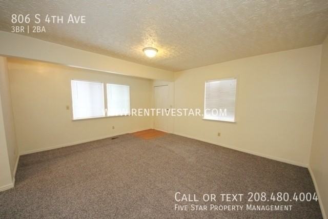 806 S 4th Ave - Photo 3 of 13