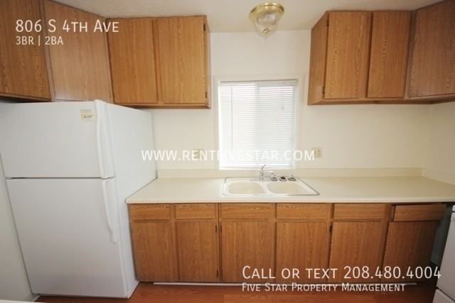806 S 4th Ave - Photo 6 of 13