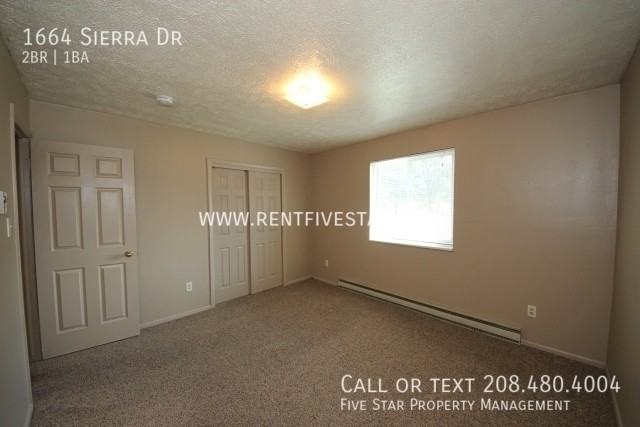 1664 Sierra Dr - Photo 6 of 18