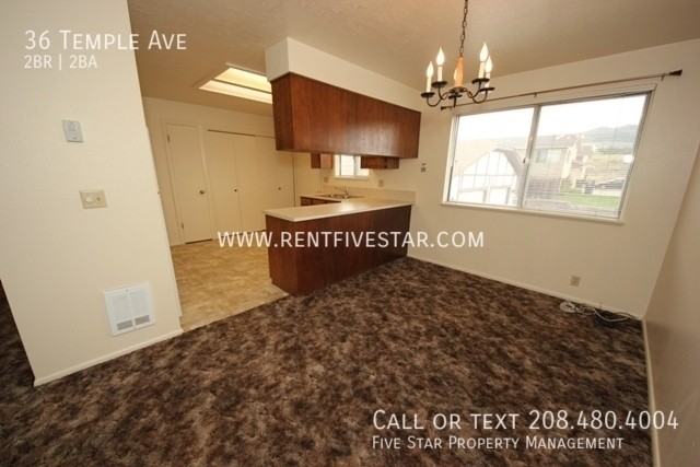 36 Temple Ave - Photo 6 of 14