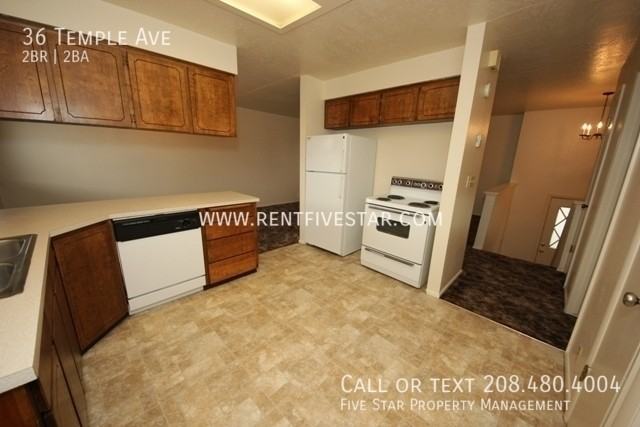 36 Temple Ave - Photo 7 of 14
