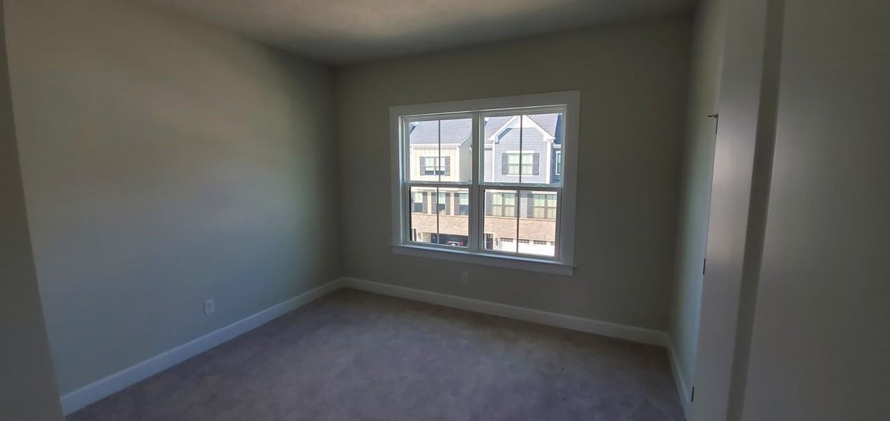 141 Laurel Place Lane #TH - Photo 4 of 12