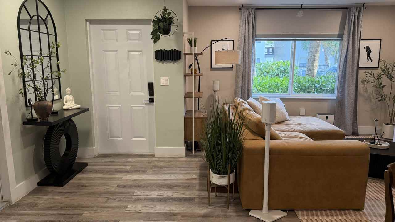 1407 Nw 2nd St #1407TH - Photo 6 of 48