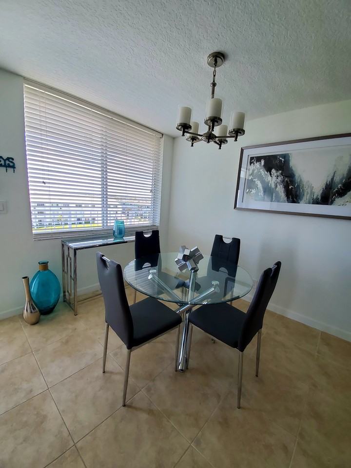 104 Paradise Harbour Blvd #509 - Photo 5 of 30