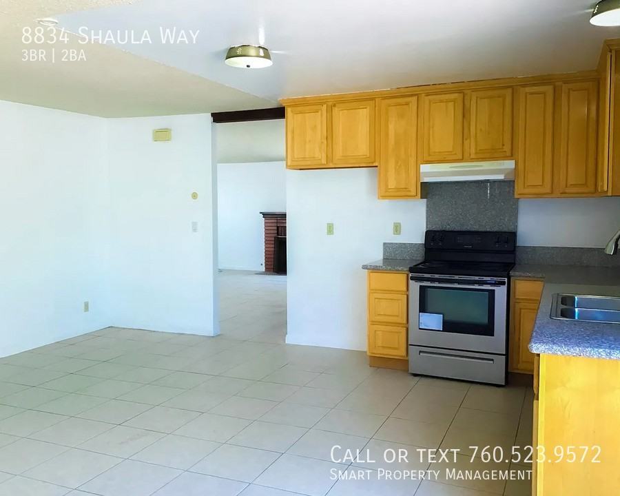 8834 Shaula Way - Photo 4 of 15