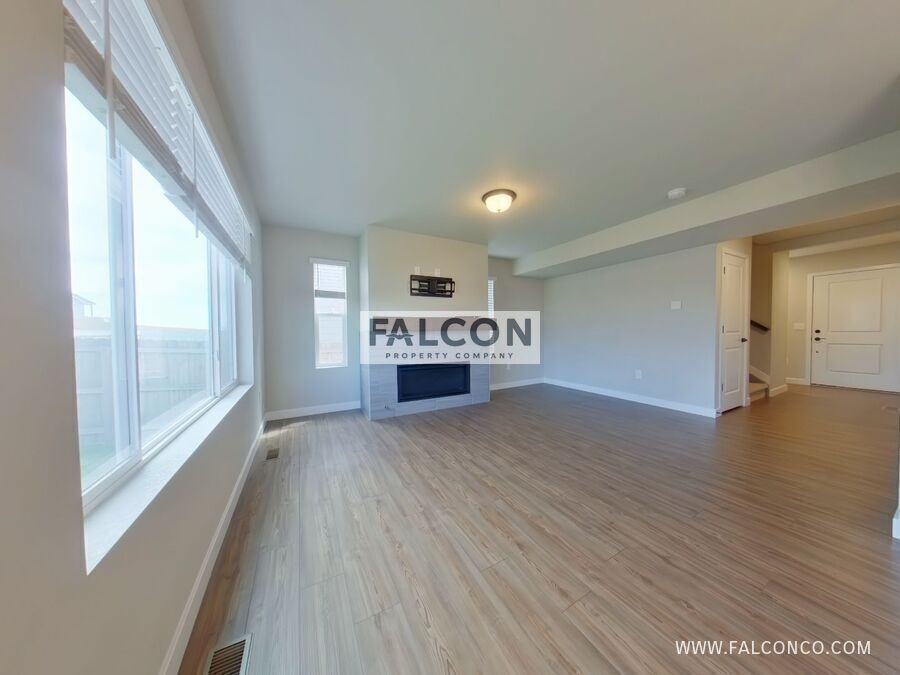 6733 Nystrom Ter - Photo 3 of 21