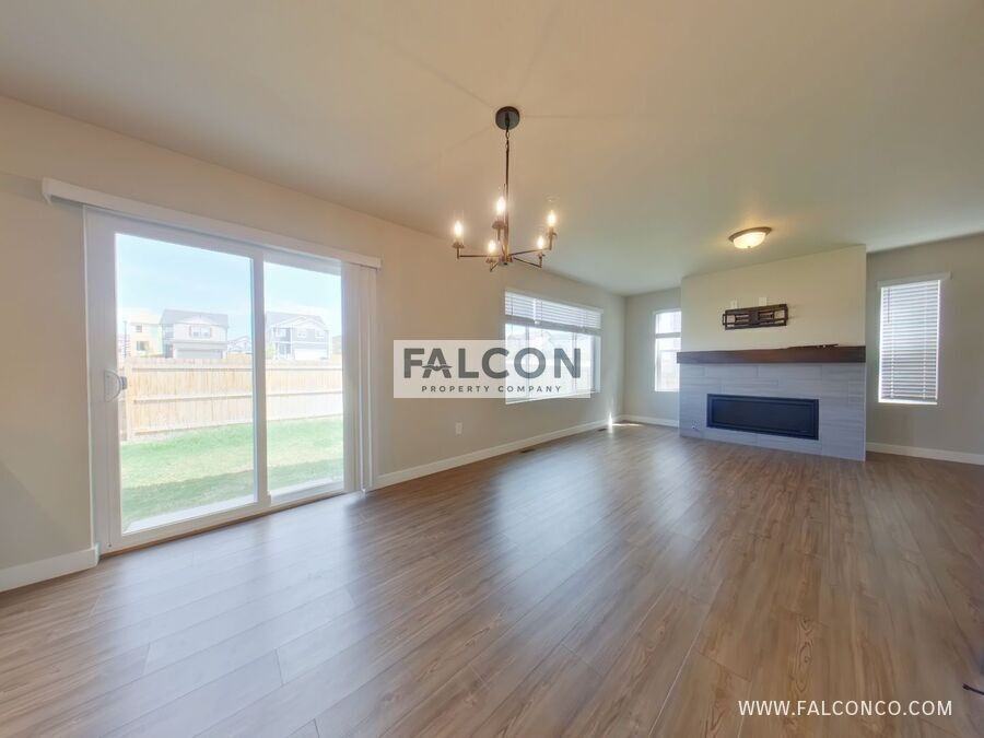 6733 Nystrom Ter - Photo 7 of 21