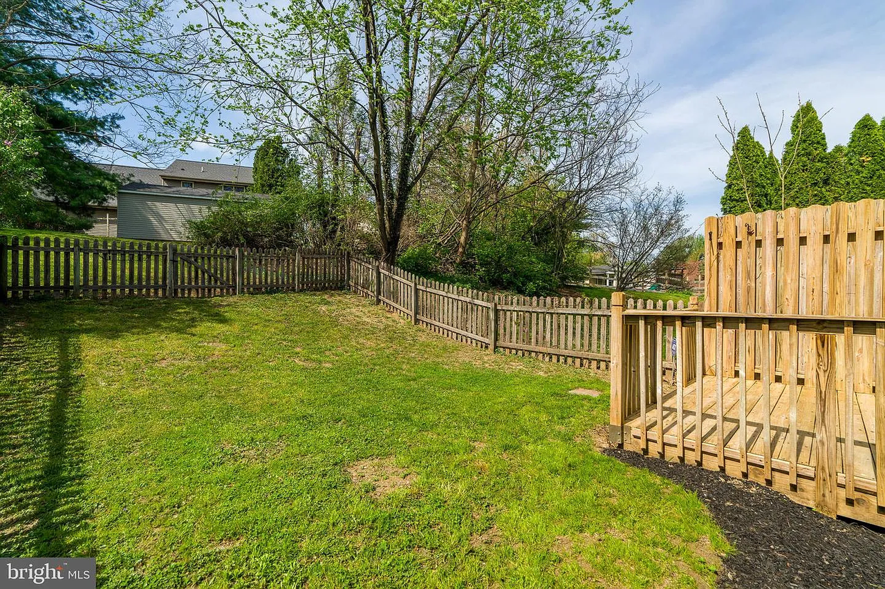 25 Tupelo St #NA - Photo 7 of 22