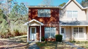 215 Lakeview Dr - Photo 1 of 1