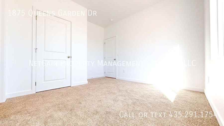 1875 S Queens Garden Dr - Photo 6 of 29