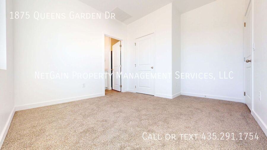 1875 S Queens Garden Dr - Photo 7 of 29