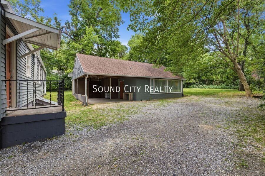 113 Neese Dr - Photo 3 of 28