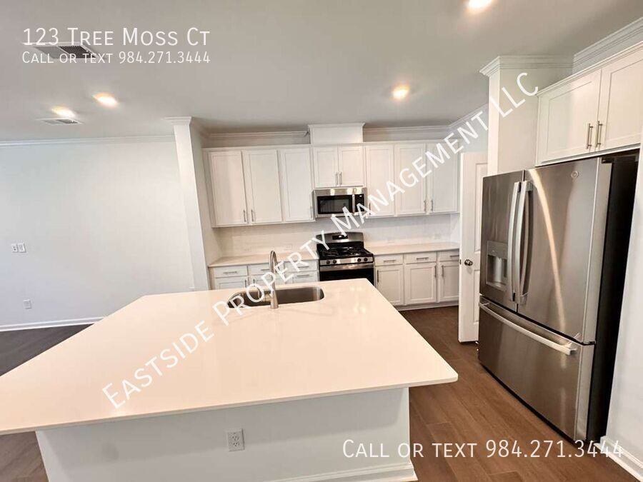 123 Tree Moss Ct - Photo 5 of 24