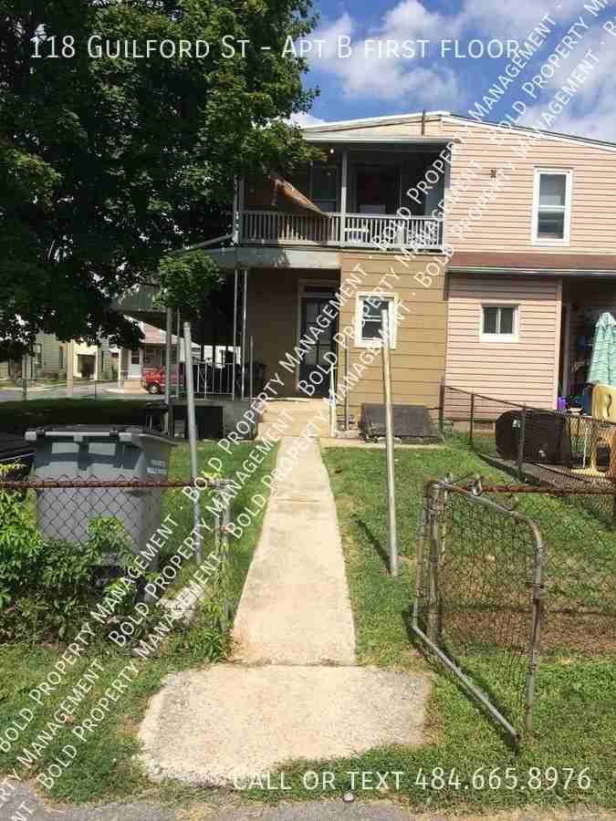 118 Guilford St - Photo 2 of 11