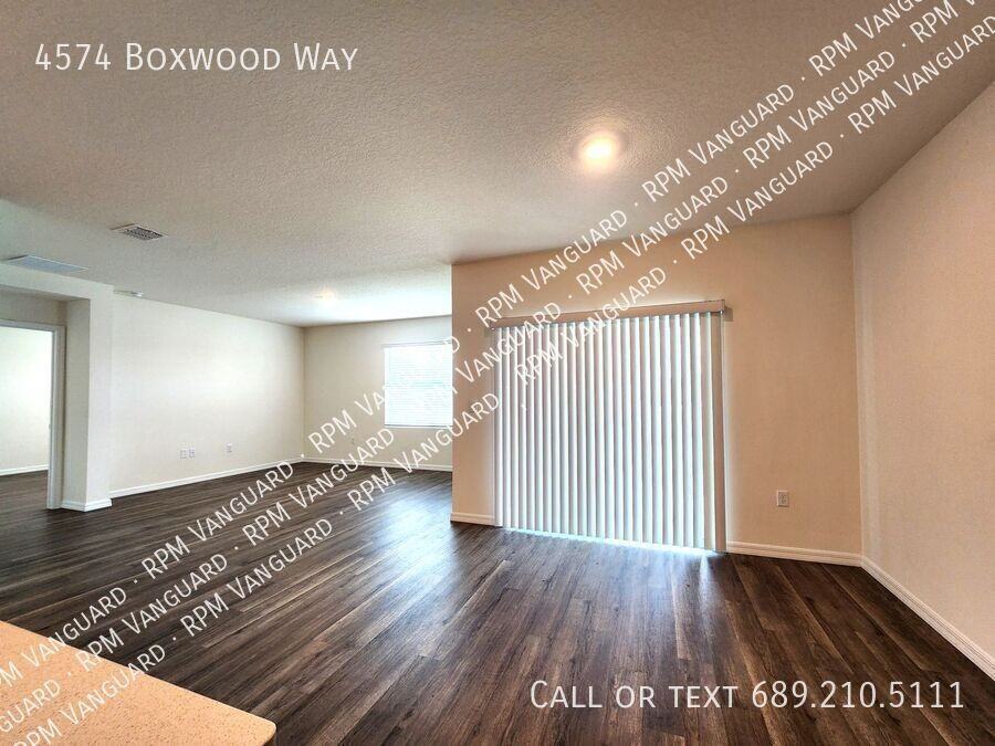 4574 Boxwood Way - Photo 6 of 19