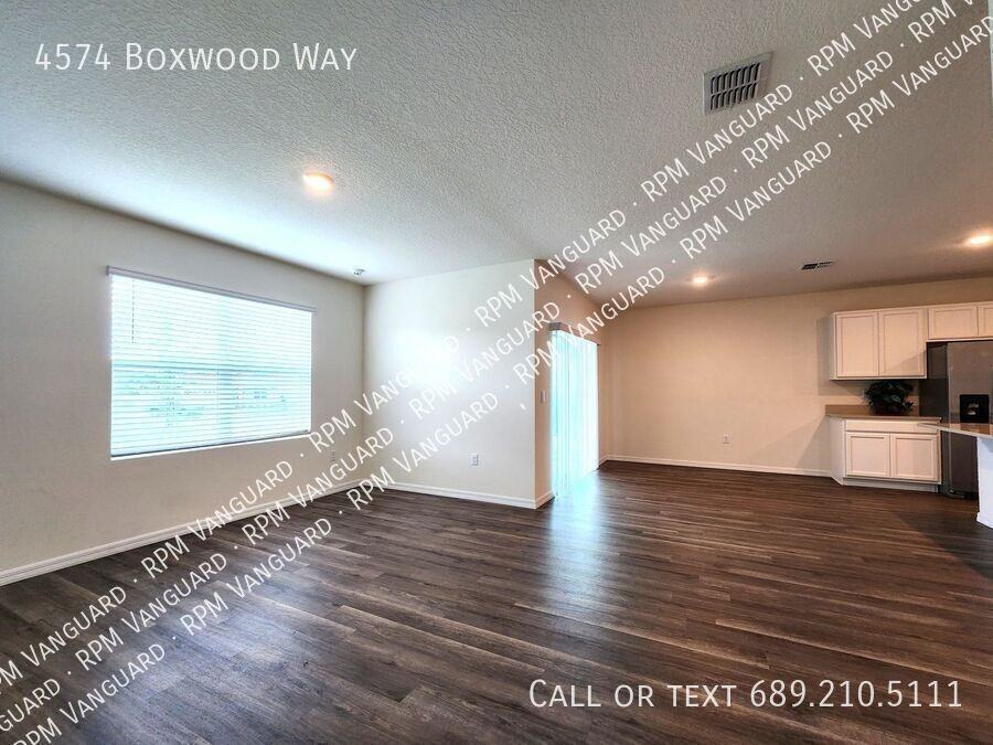 4574 Boxwood Way - Photo 7 of 19