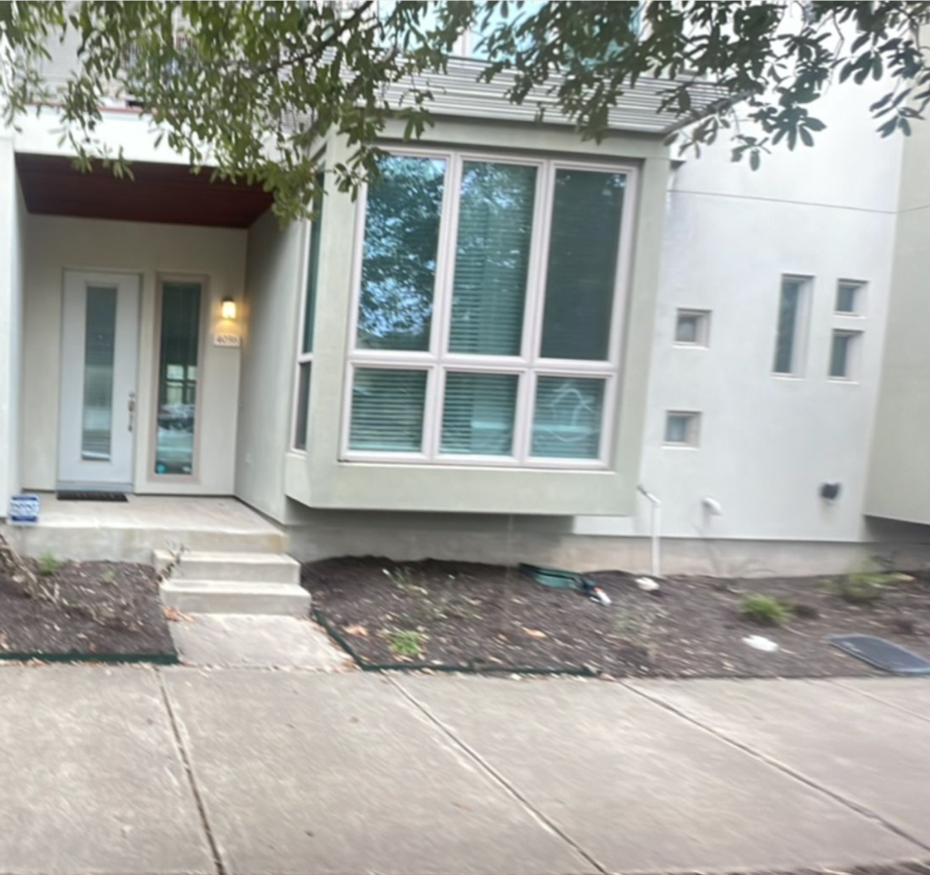 4056 Berkman Dr - Photo 3 of 24