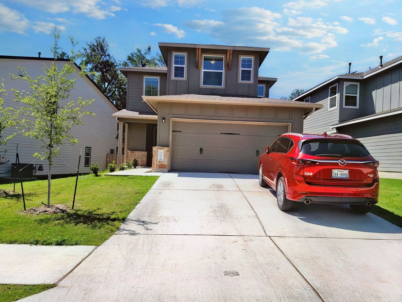 1111 Winnie Dr - Photo 5 of 33