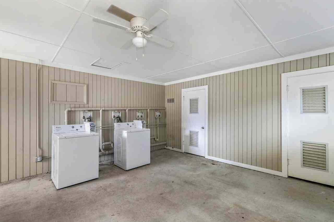 2031 3rd St #6 - Photo 5 of 9