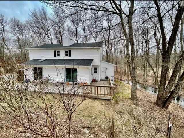 76 Tamarack Rd #B - Photo 2 of 11