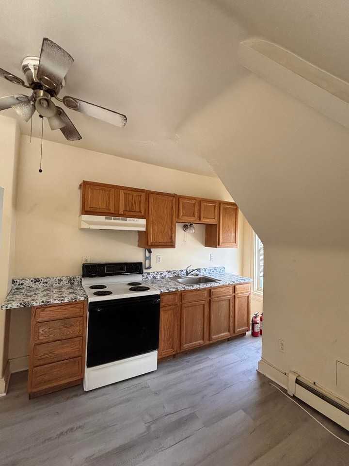 524 E Lincoln Hwy #3F - Photo 6 of 12