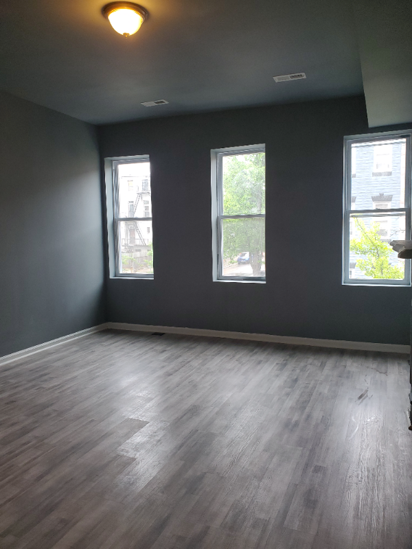 1049 Brantley Ave #2 - Photo 6 of 19
