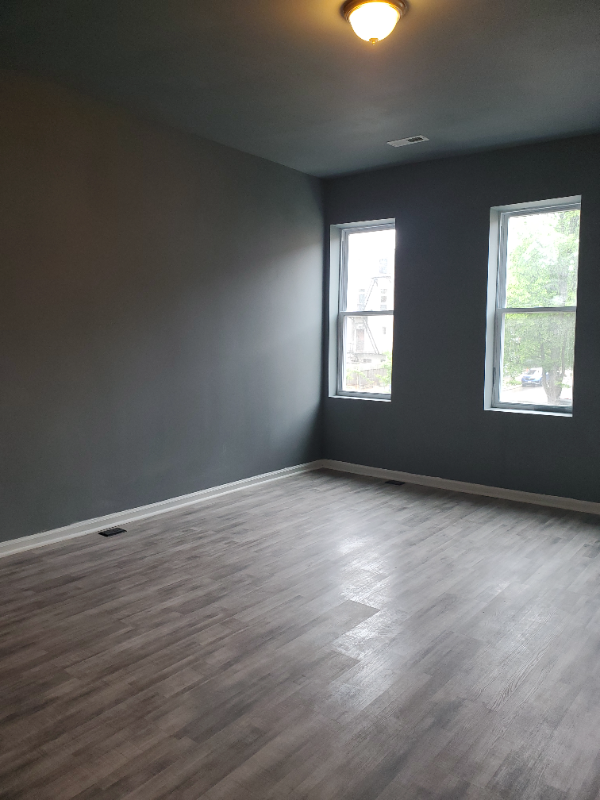 1049 Brantley Ave #2 - Photo 7 of 19