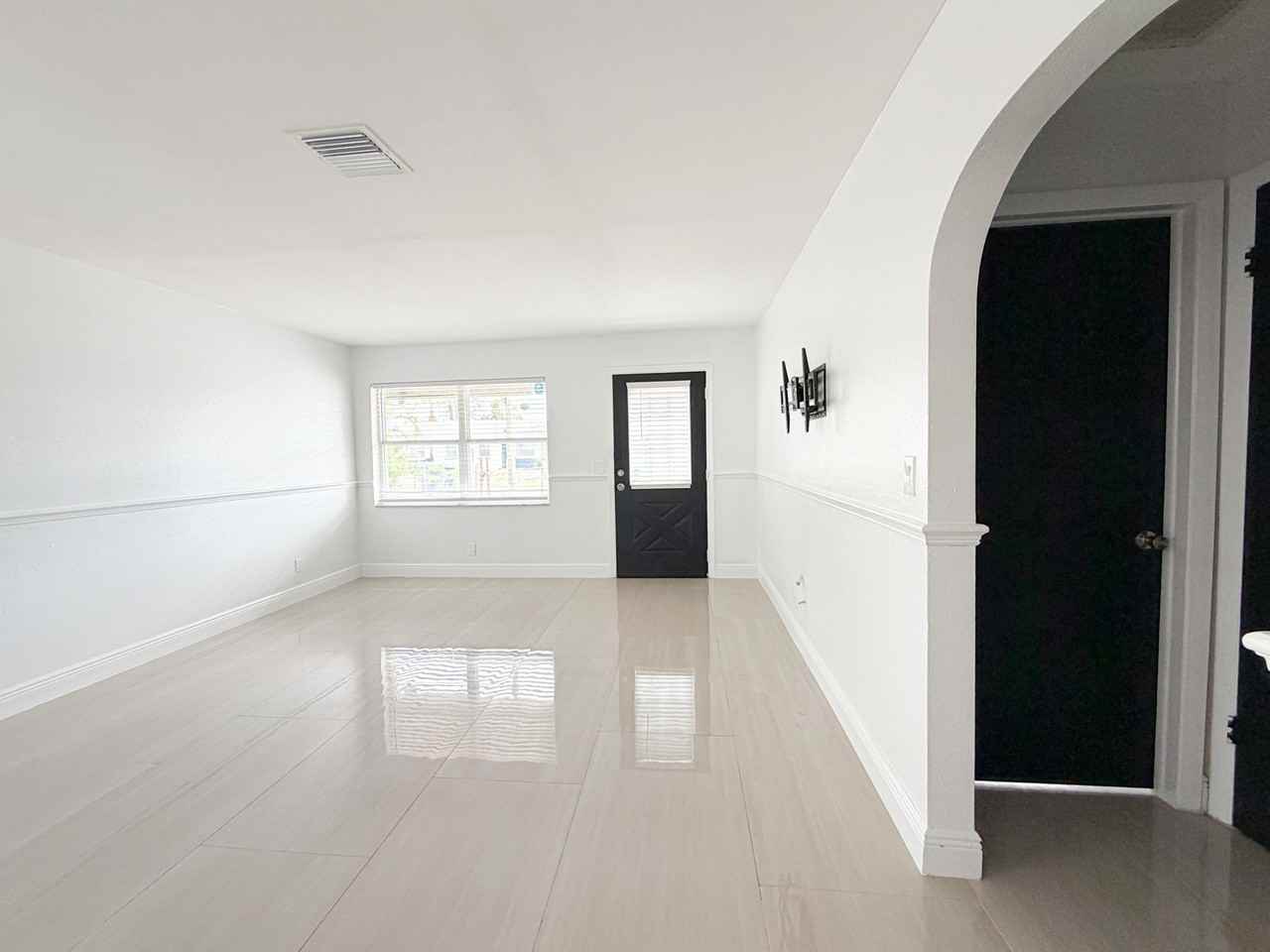 1320 1st Ave Nw - Photo 6 of 19