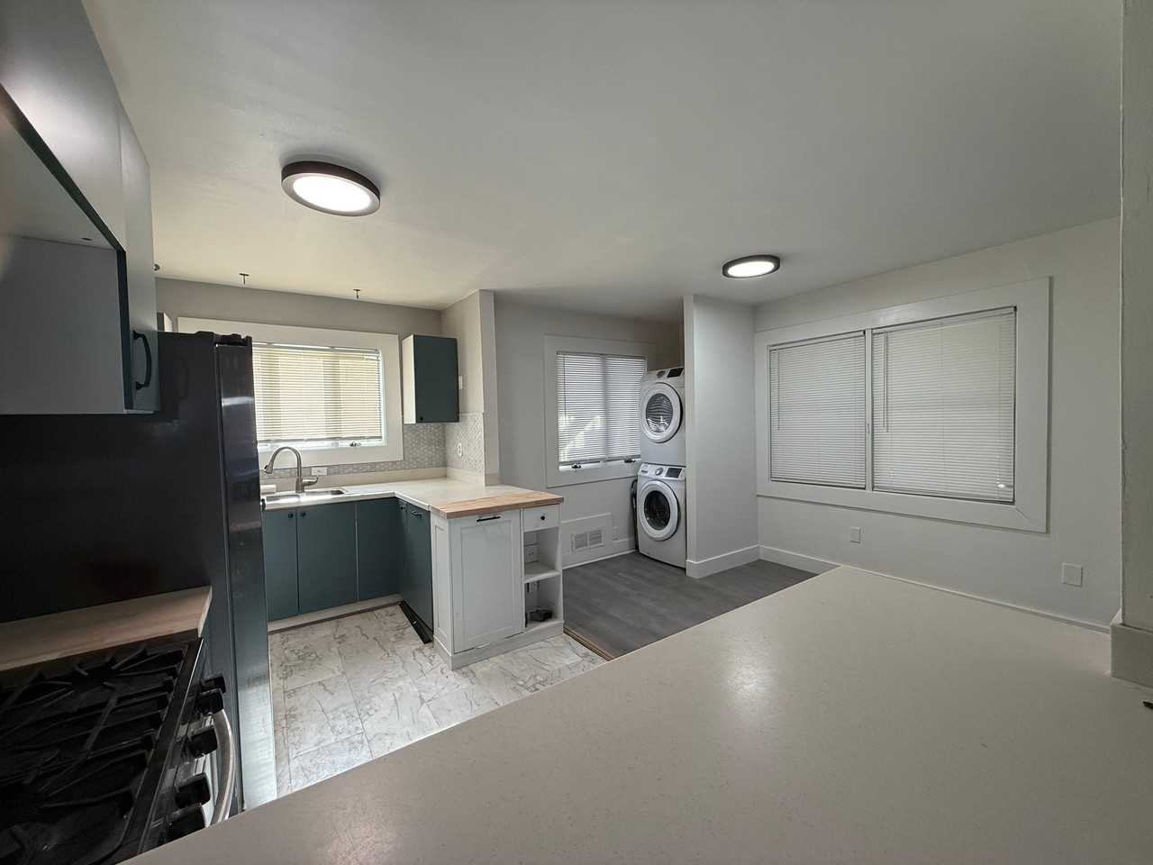 3801 Oglethorpe St #A - Photo 4 of 8