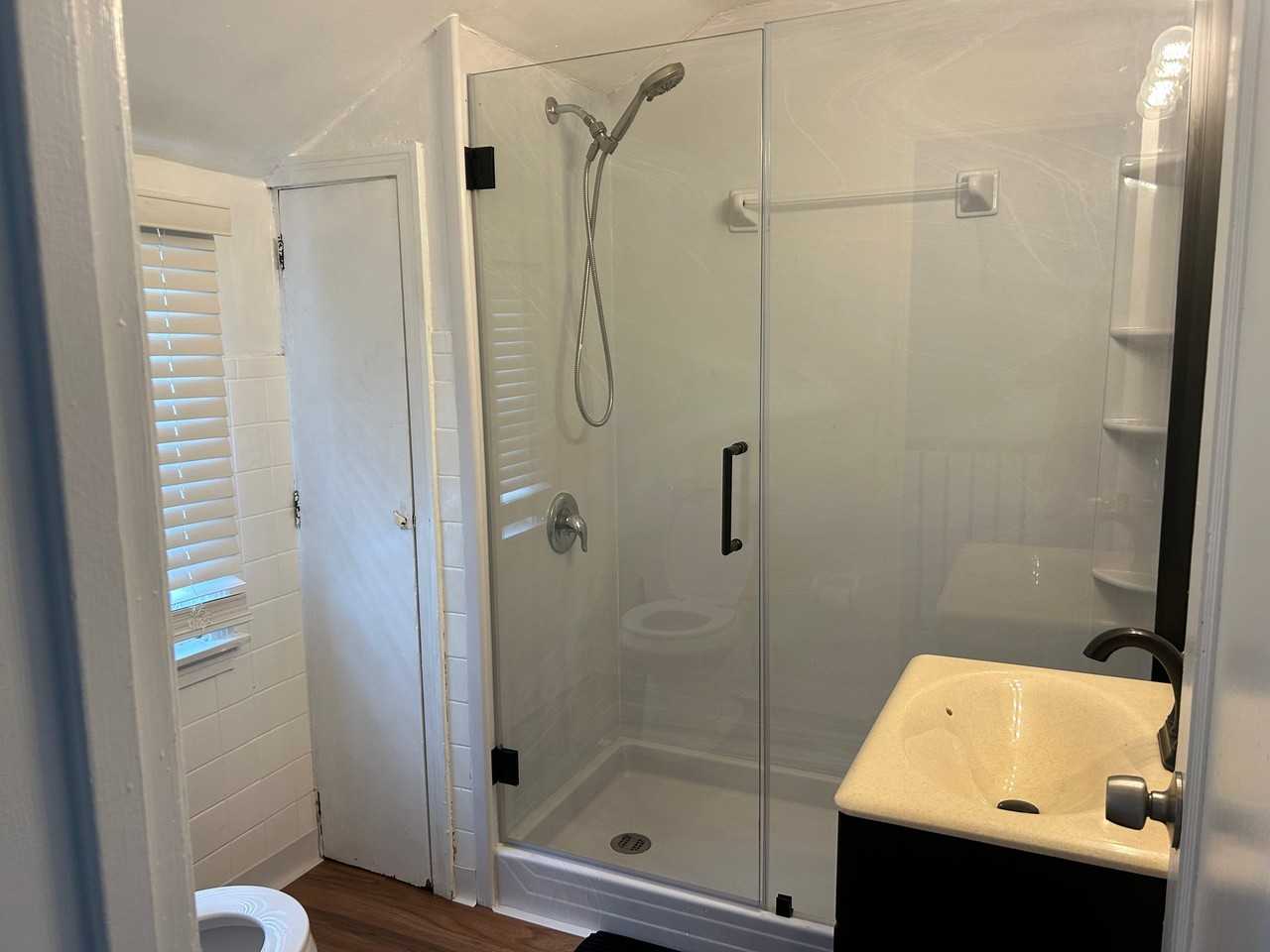 166 Scottsville Rd - Photo 5 of 12